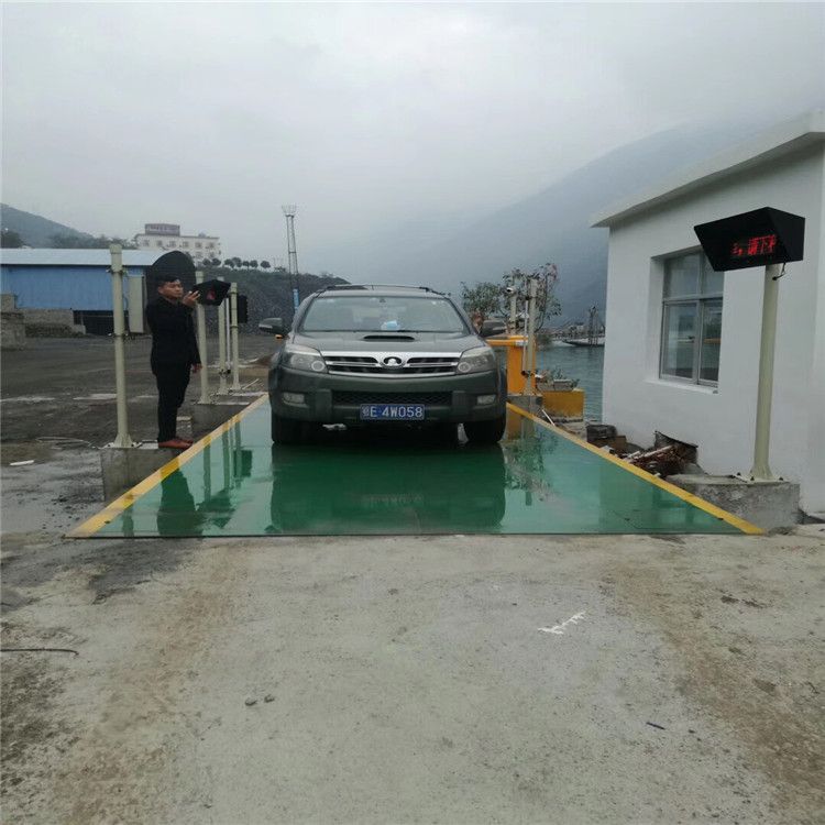 無(wú)人值守汽車衡 (10)