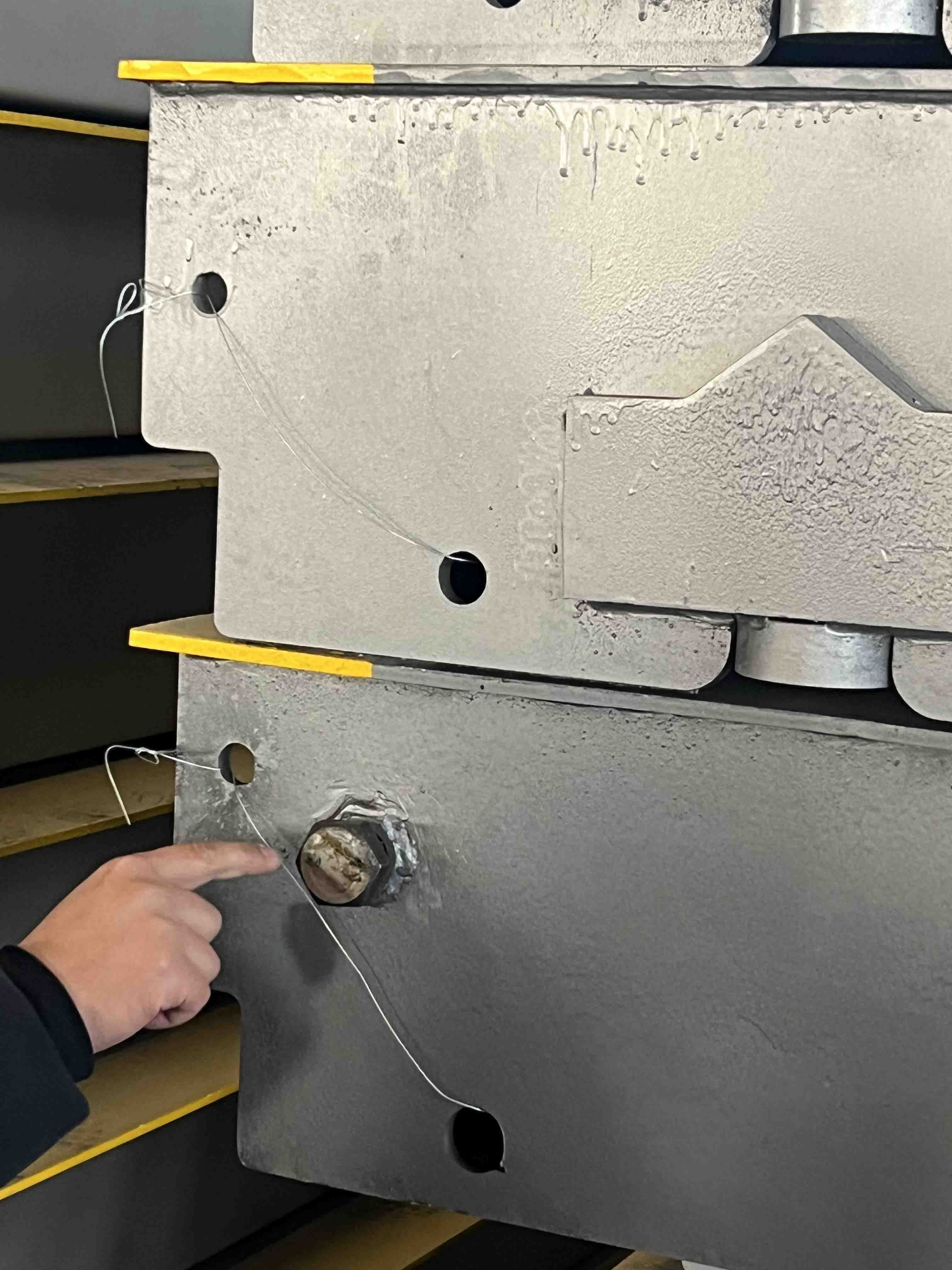 鞍山金鐘2.2米中距地磅